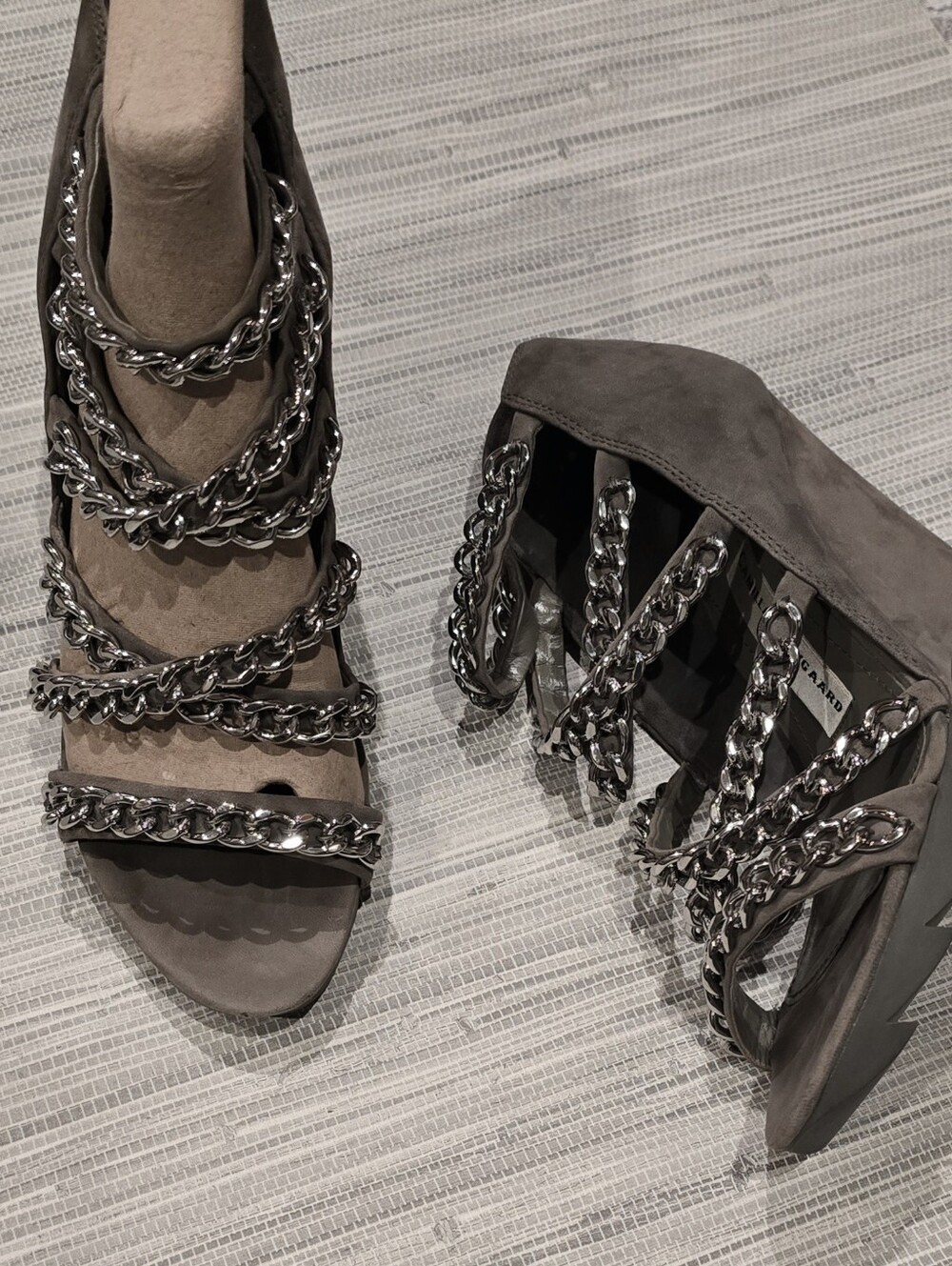 Camilla Skovgaard Of London. Women's Gray Chain-Strap Heeled Sandals Size EU 38